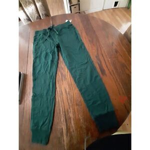 New Small Amazon Essentials Green Joggers Casual Loungewear Athletic Pants NWT